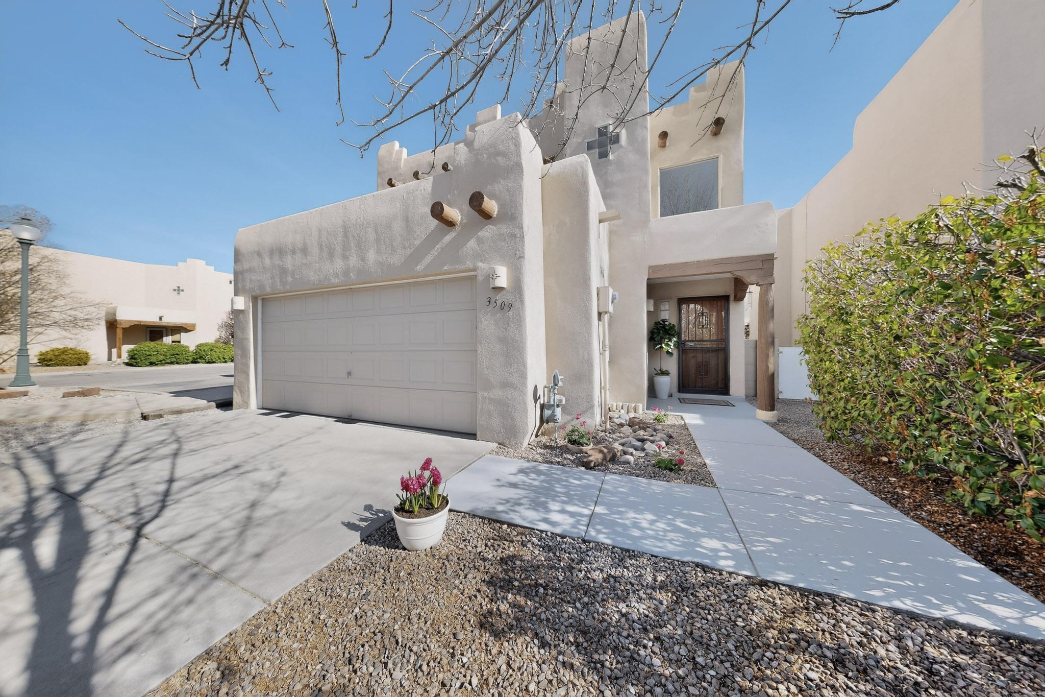 3509 Calle Floresta Court NW