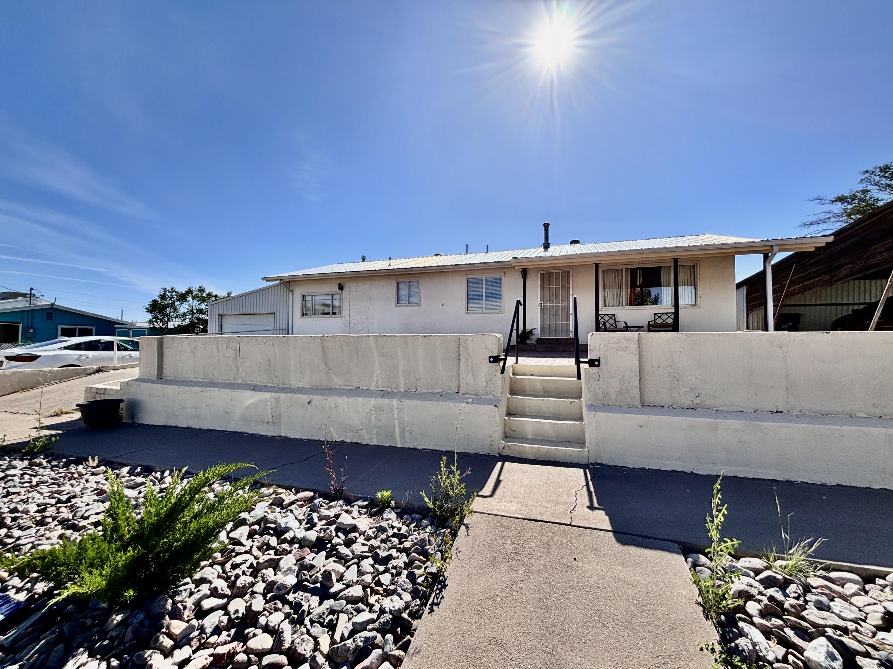 306 Ash Street, Truth or Consequences, New Mexico image 1