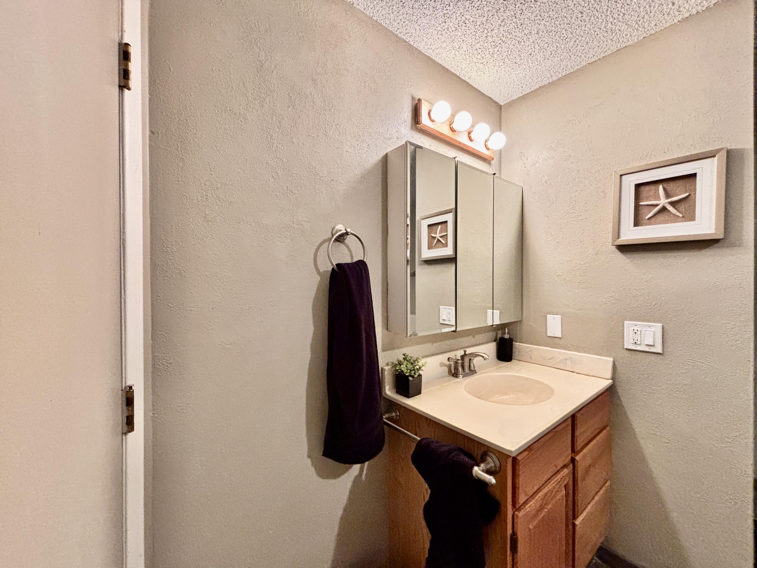 306 Ash Street, Truth or Consequences, New Mexico image 12