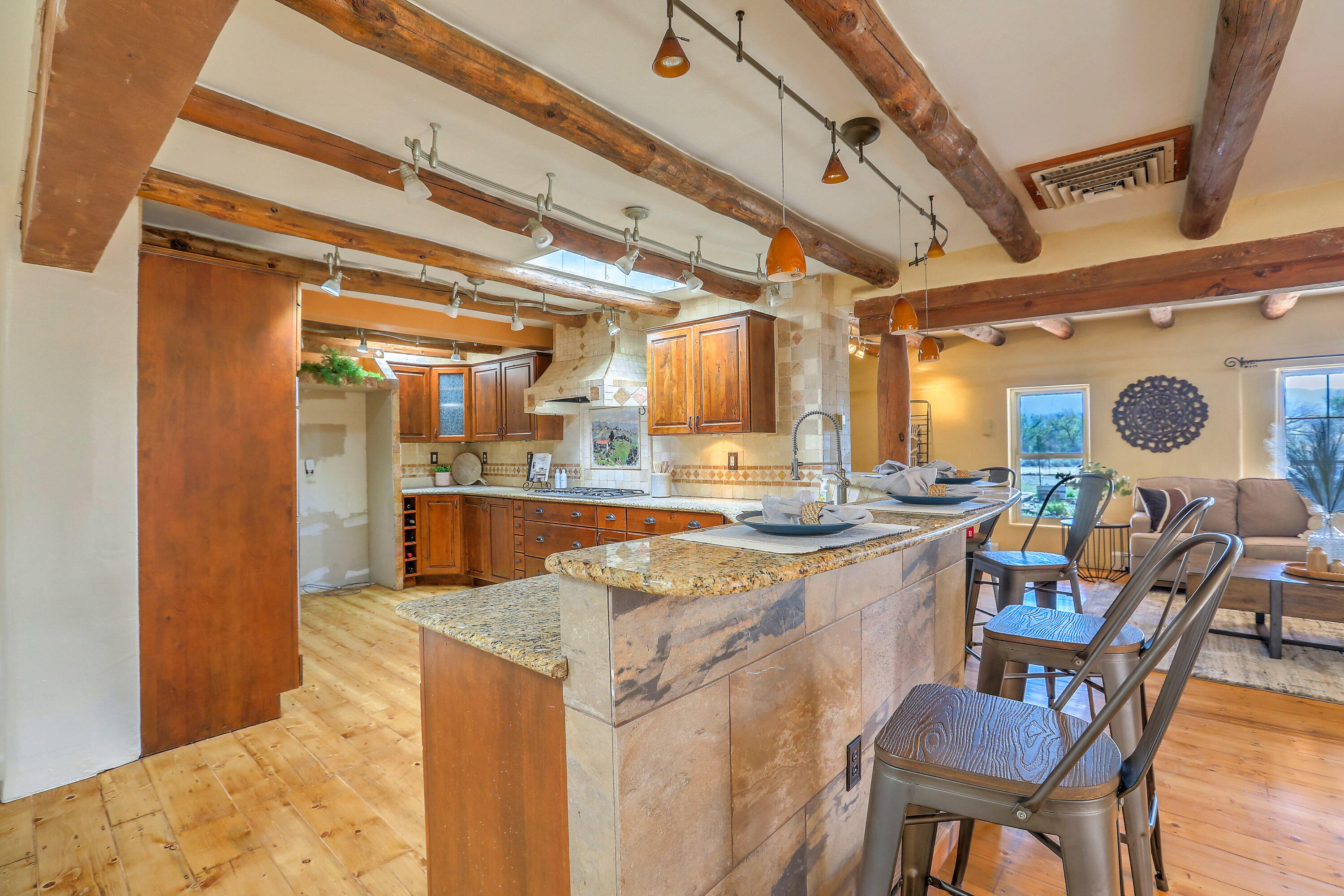 78 Quirks Lane, Corrales, New Mexico image 4