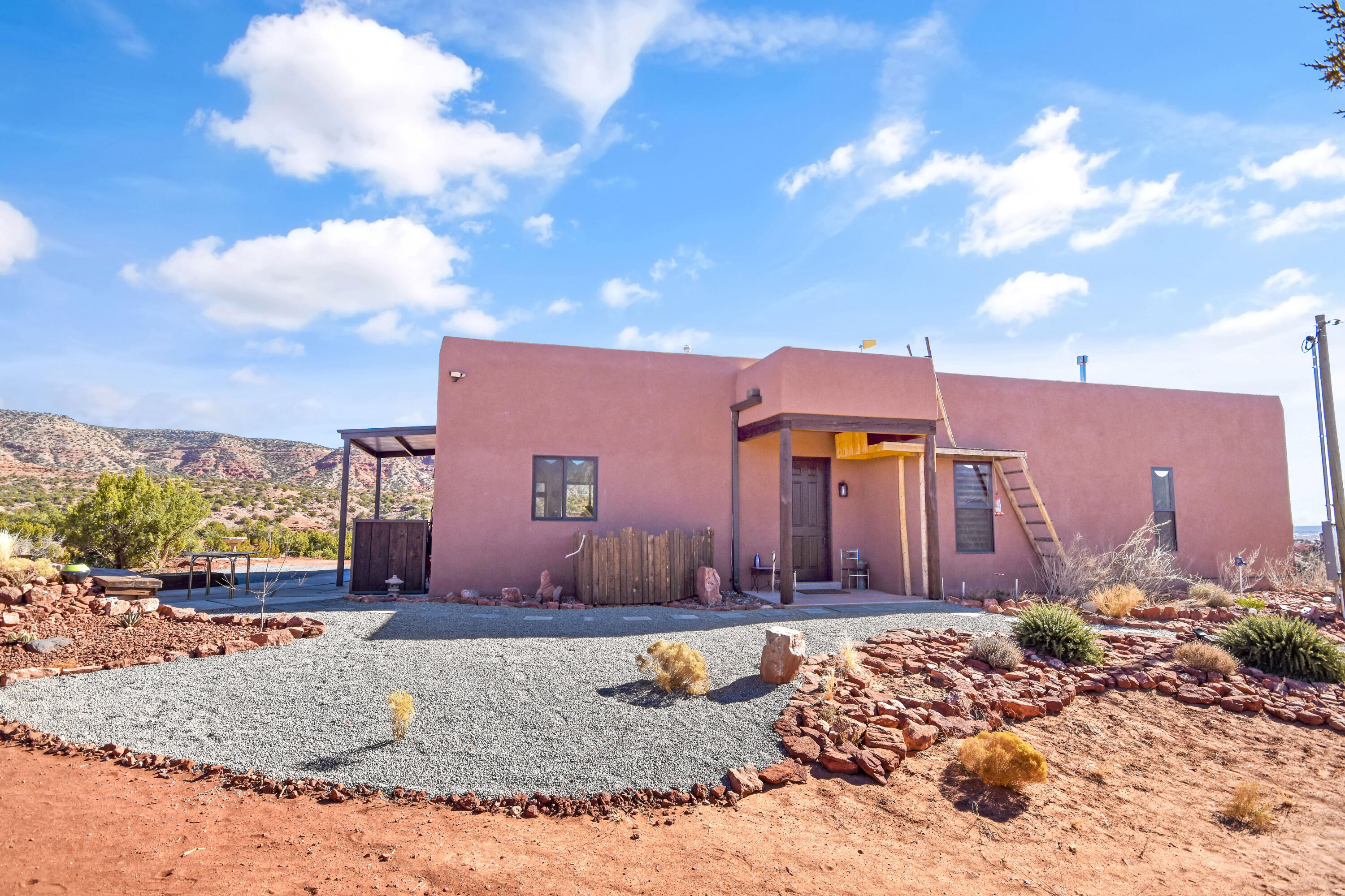 19 Cercado Court, Jemez Pueblo, New Mexico image 2