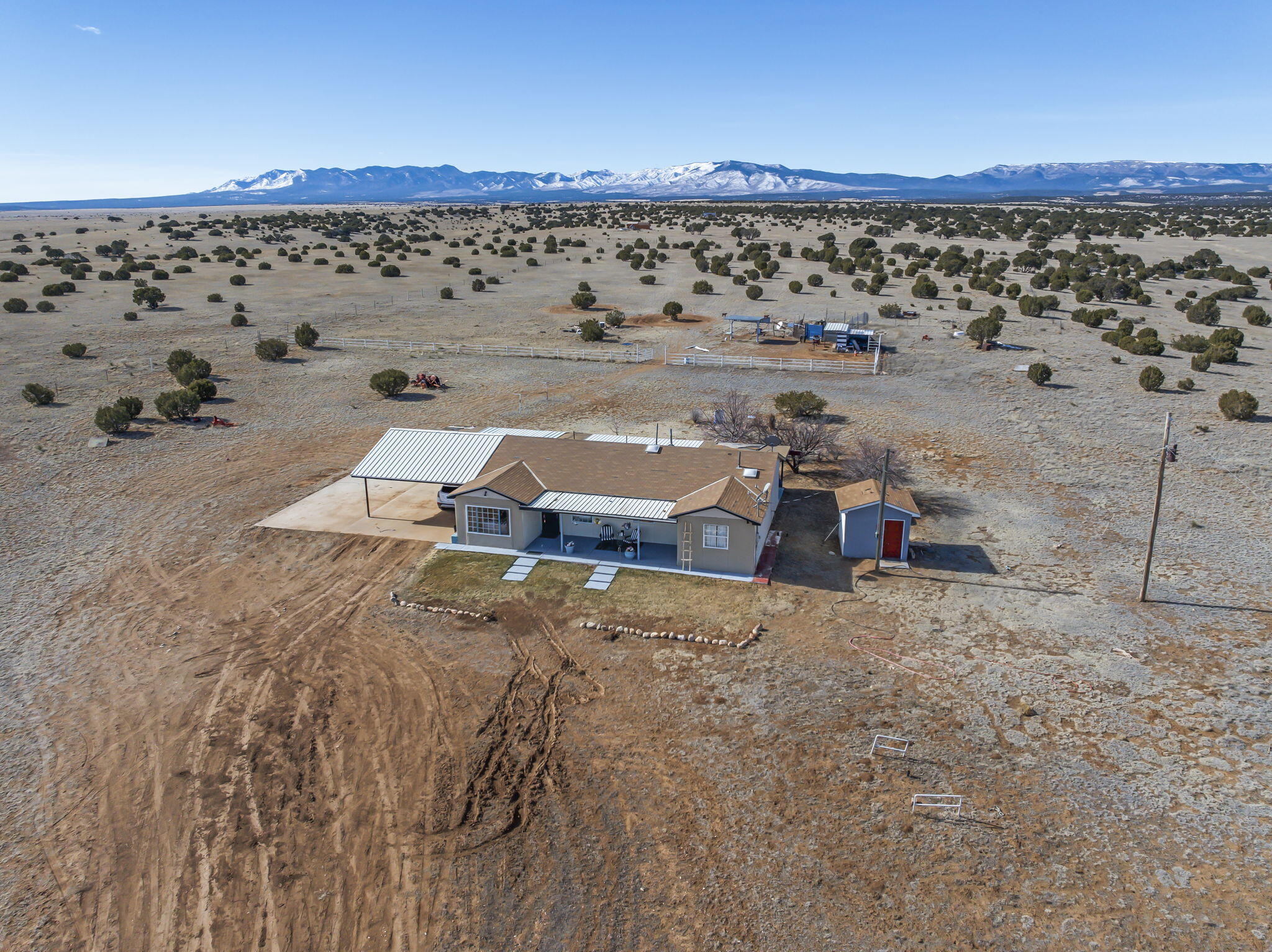 580 E Torreon Heights Road, Estancia, New Mexico image 46