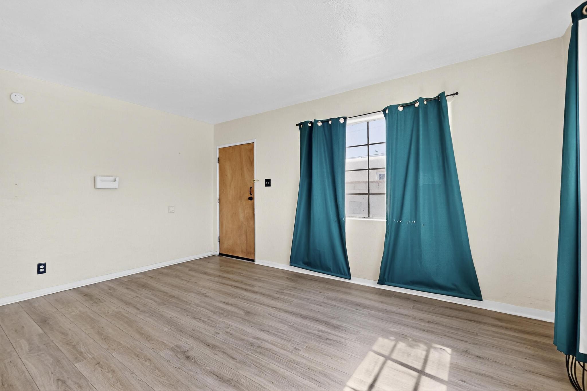 2529 Cardenas Drive NE