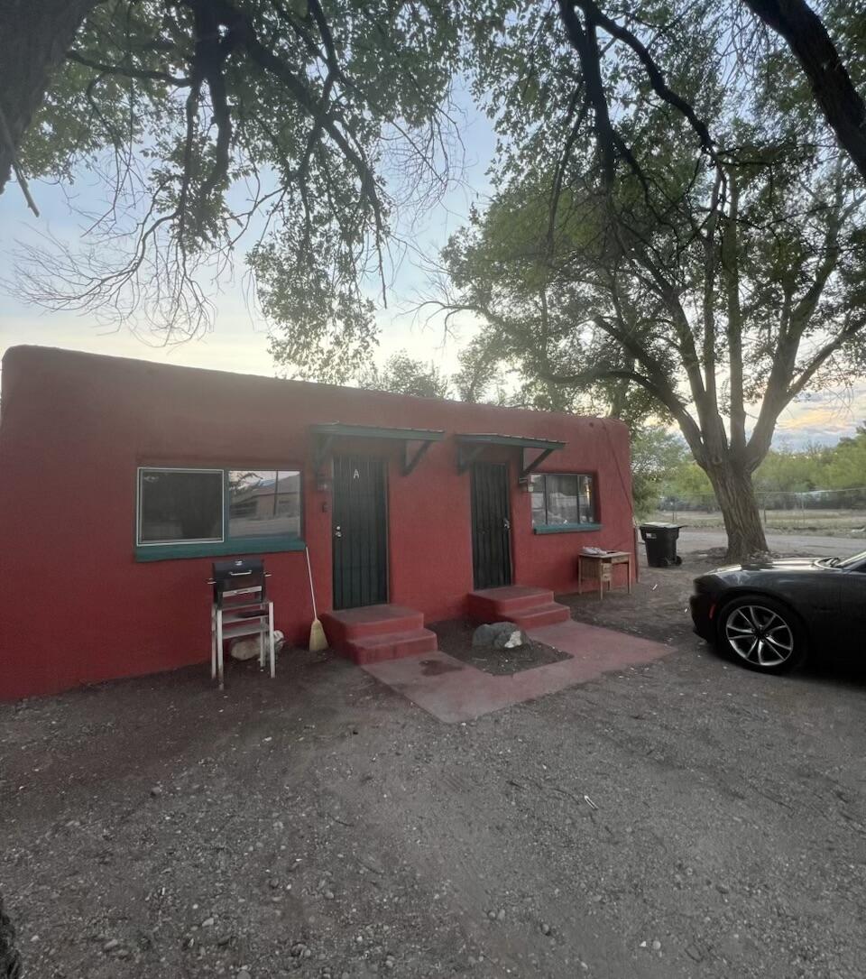 425 SUNSET Road SW