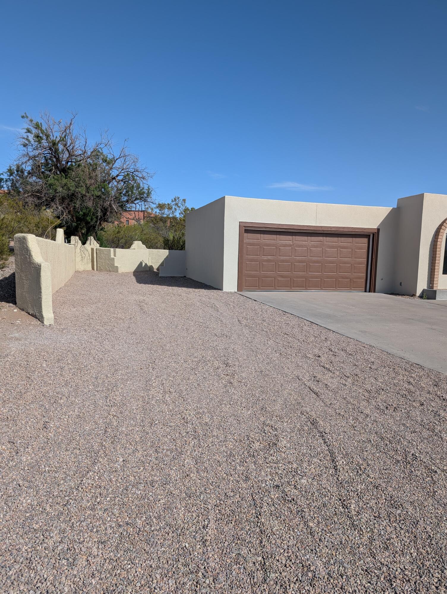 301 Stagecoach Drive, Elephant Butte, New Mexico image 3