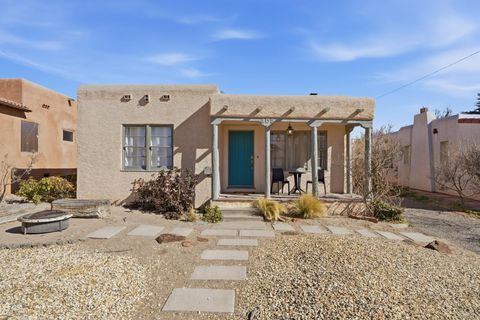 408 Amherst Drive SE Albuquerque NM 87106