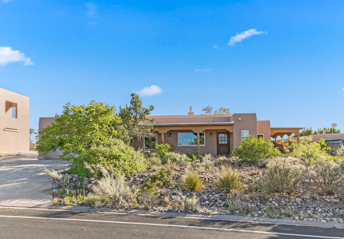 6383 Hoochaneetsa Boulevard, Cochiti Lake, New Mexico image 46