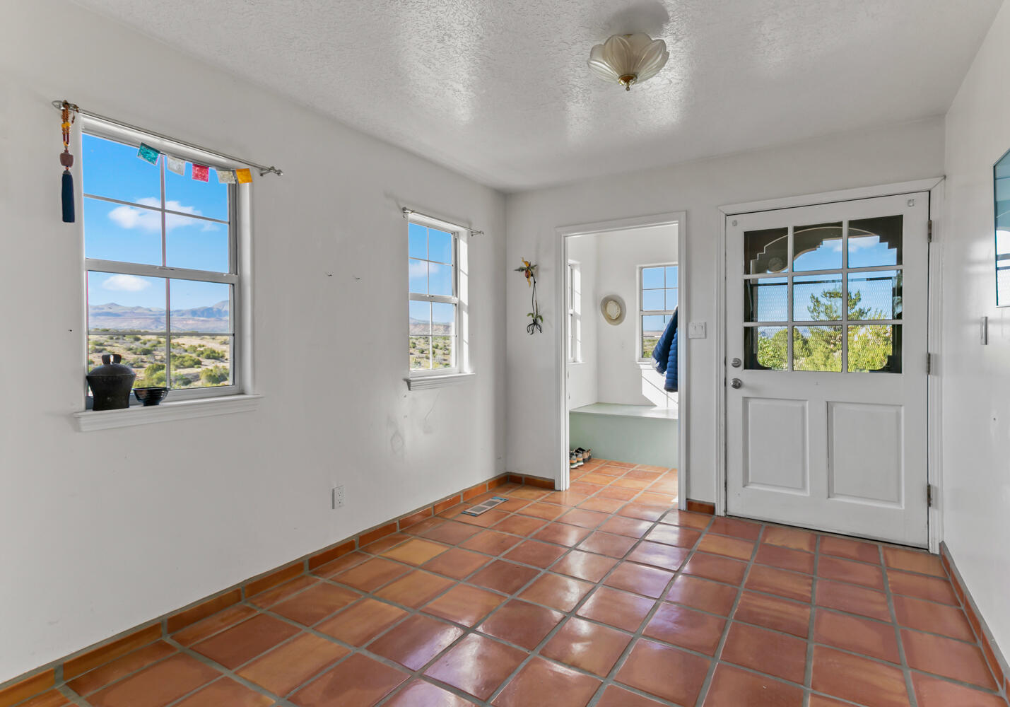 6383 Hoochaneetsa Boulevard, Cochiti Lake, New Mexico image 6