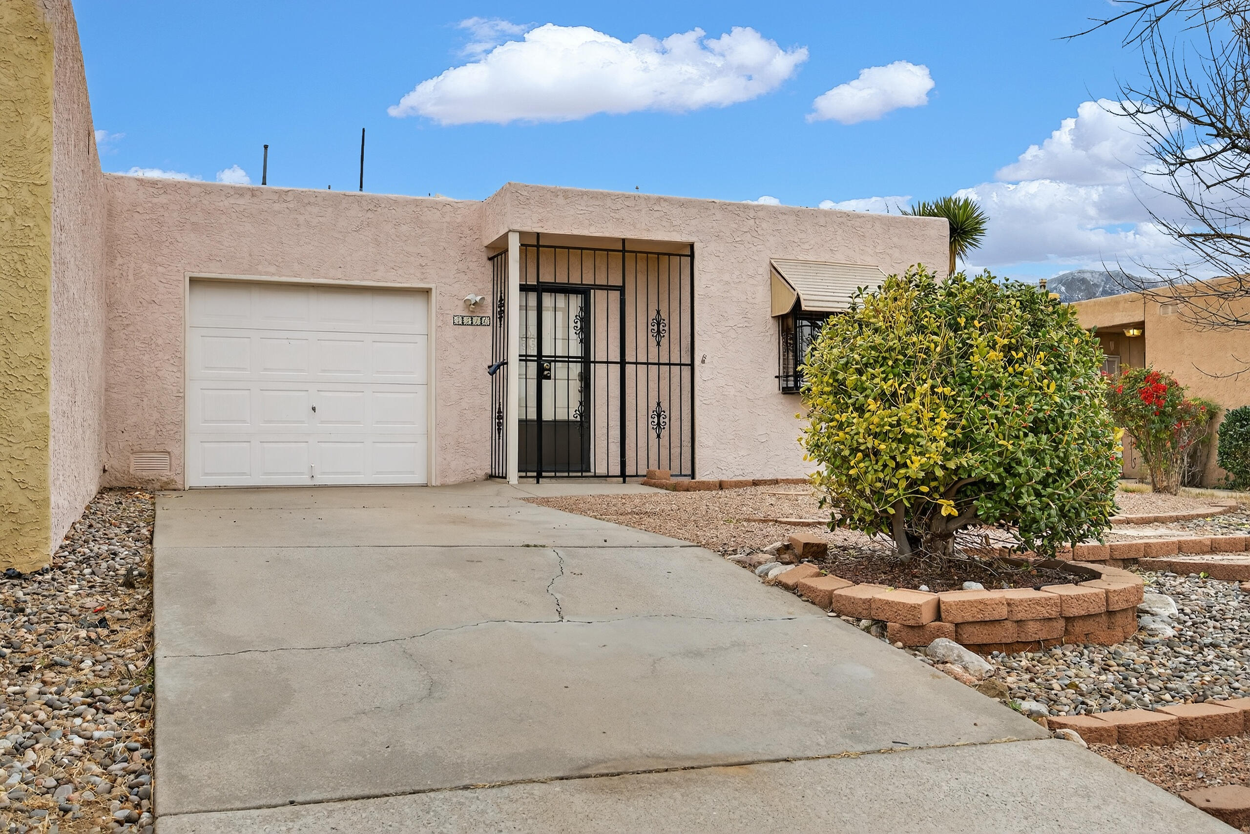 5516 Delhi Street NE