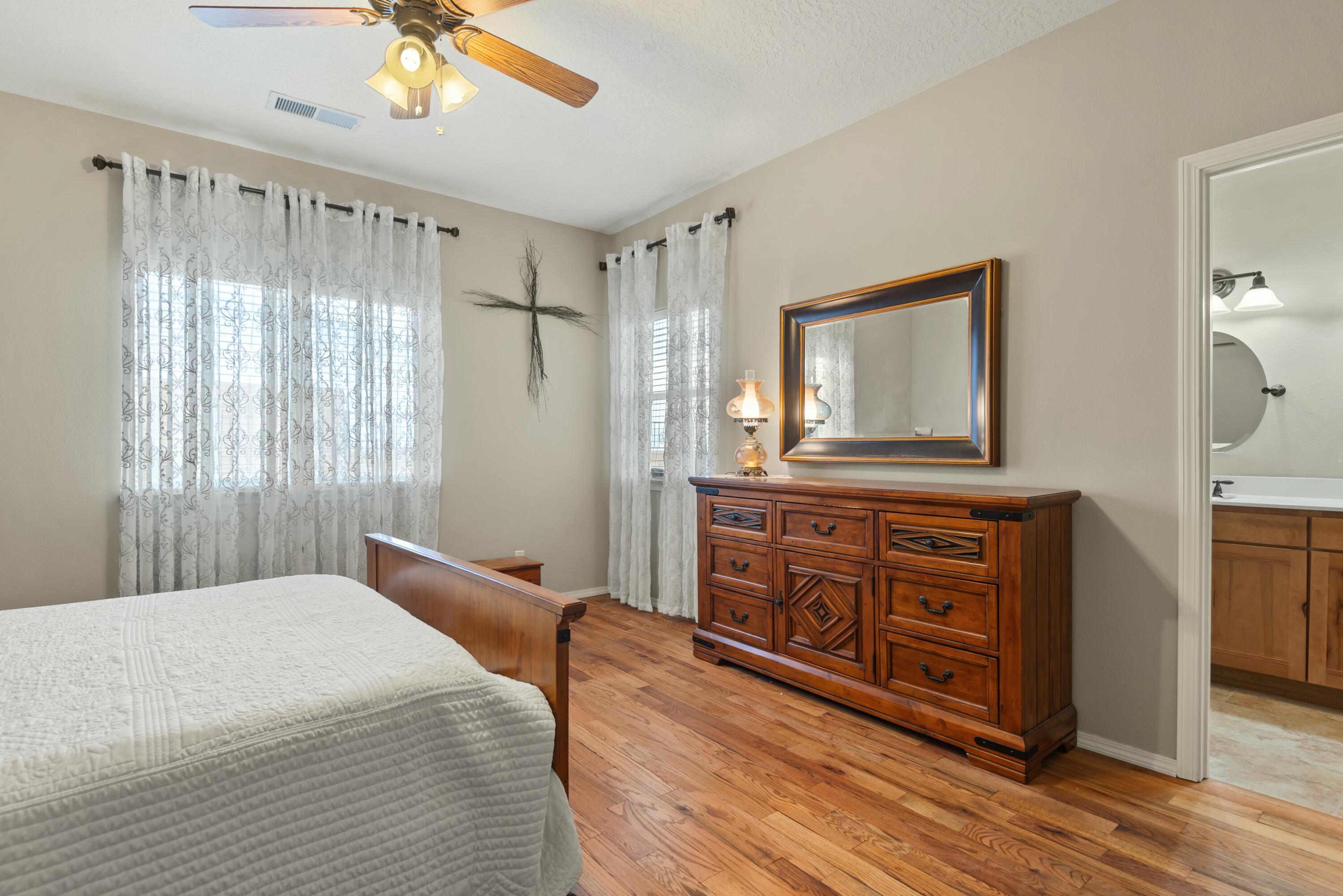 340 Zuni River Circle, Los Lunas, New Mexico image 11