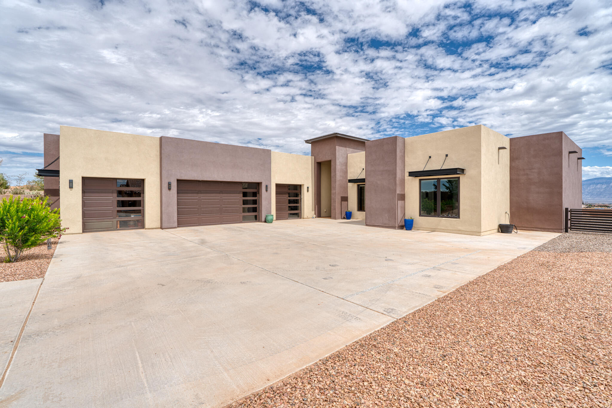 1404 5th Street, Rio Rancho, New Mexico image 3