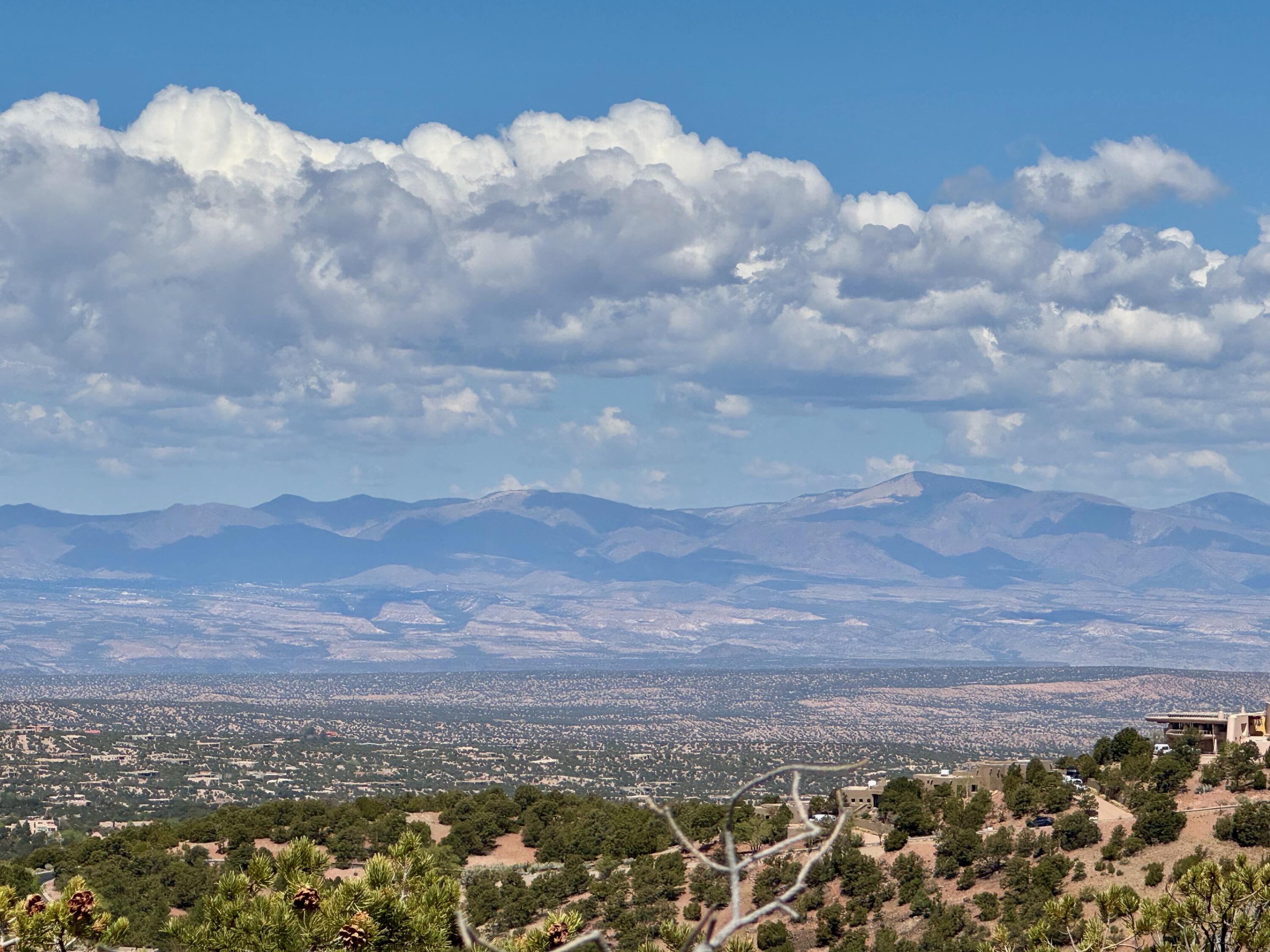 1025 S Summit Rdg, Santa Fe, New Mexico image 7