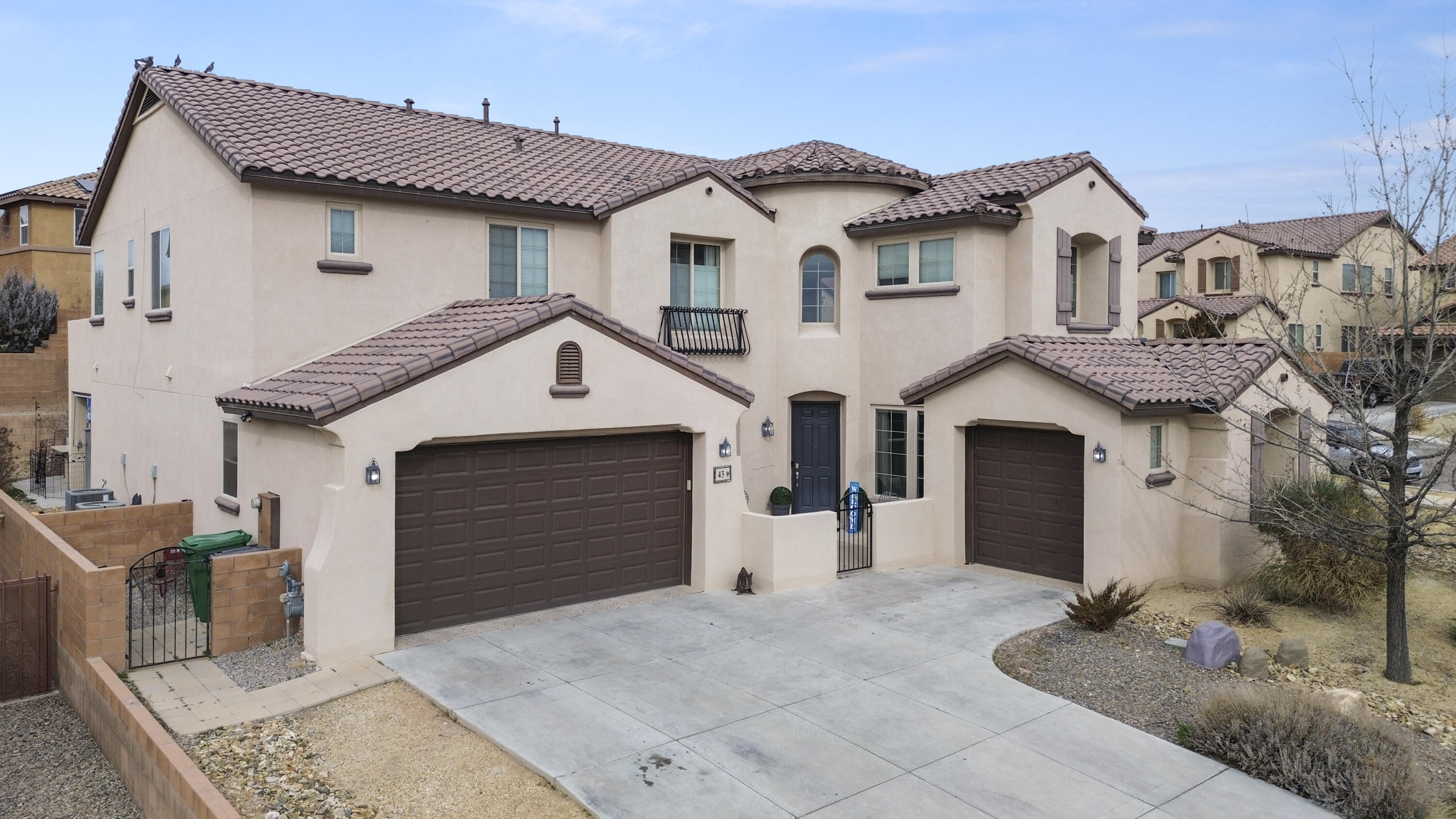 43 Vista Larga Place NE