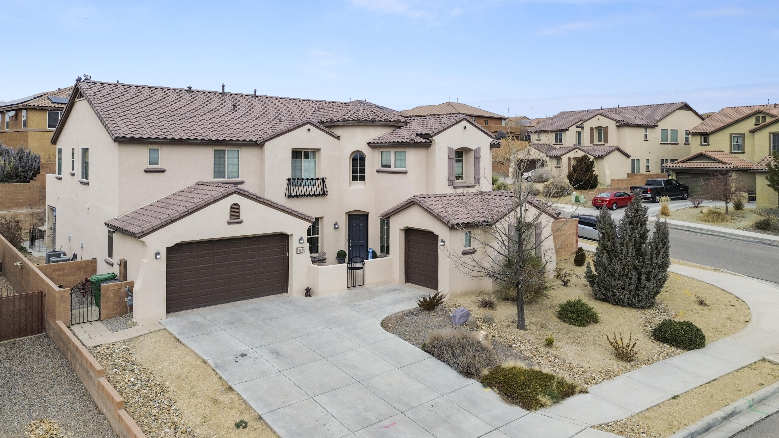 43 Vista Larga Place NE