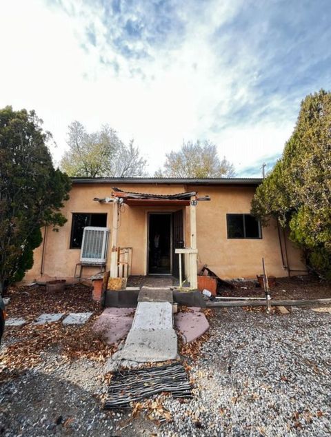 Photo of 17 County Road 144, Alcalde, NM 87511 (MLS # 1095222)