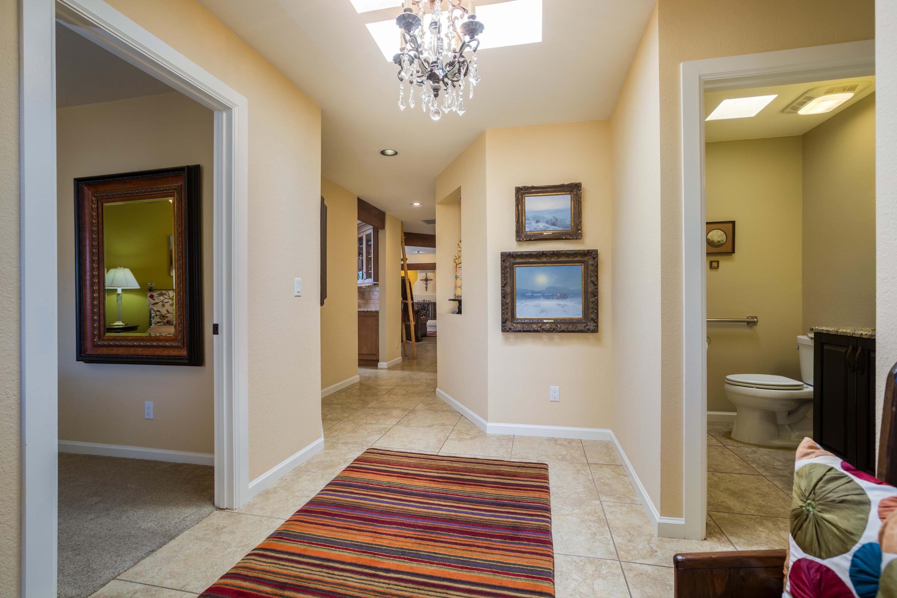 1904 San Rio Court NW