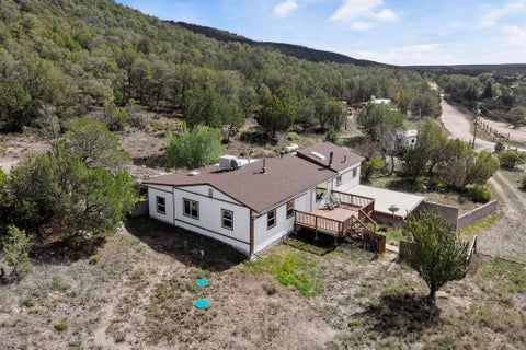 Mobile Home For Sale - 61 East Trail<br/> Edgewood, NM 87015