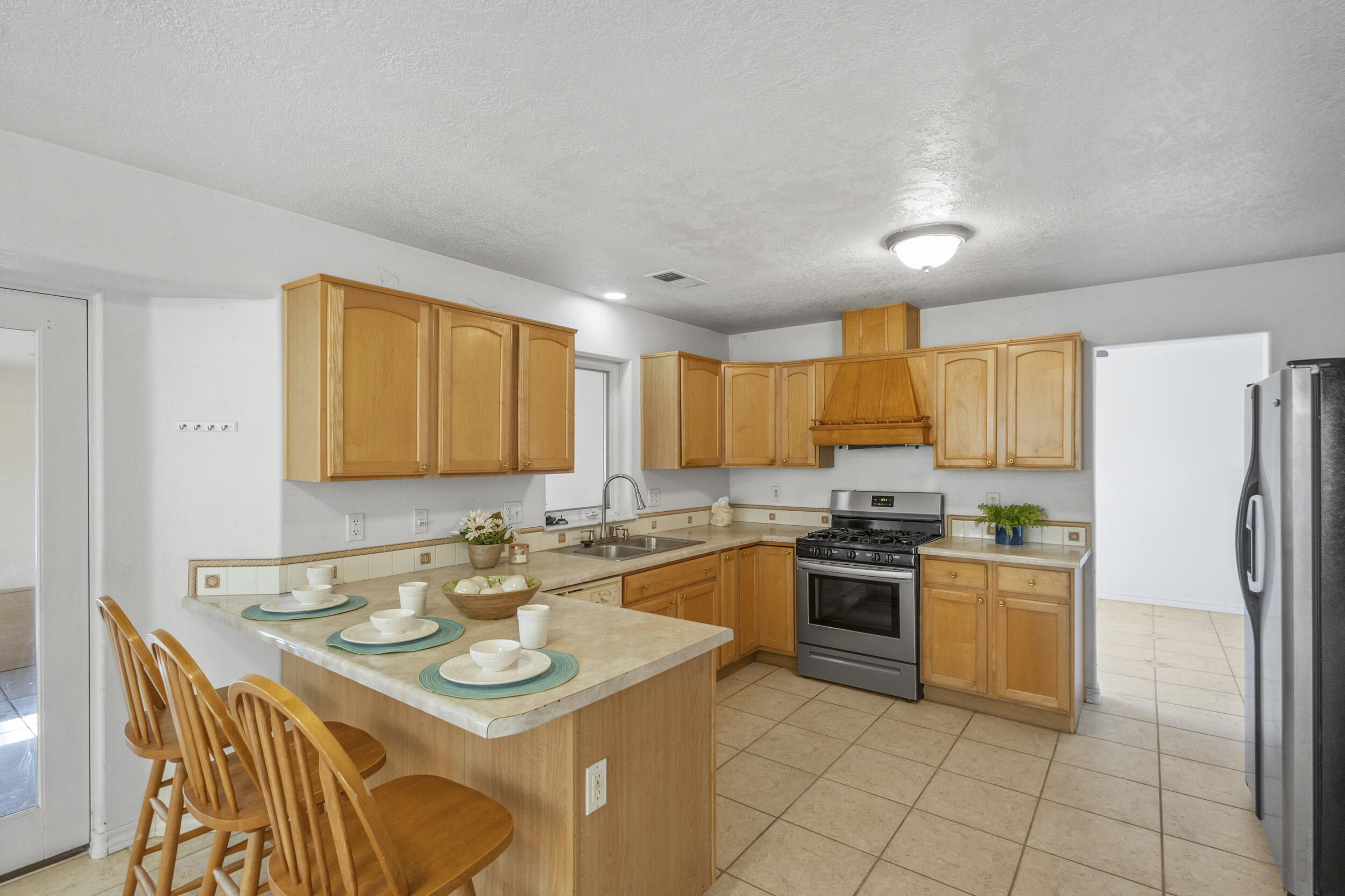 717 Monterrey Road, Rio Rancho, New Mexico image 5