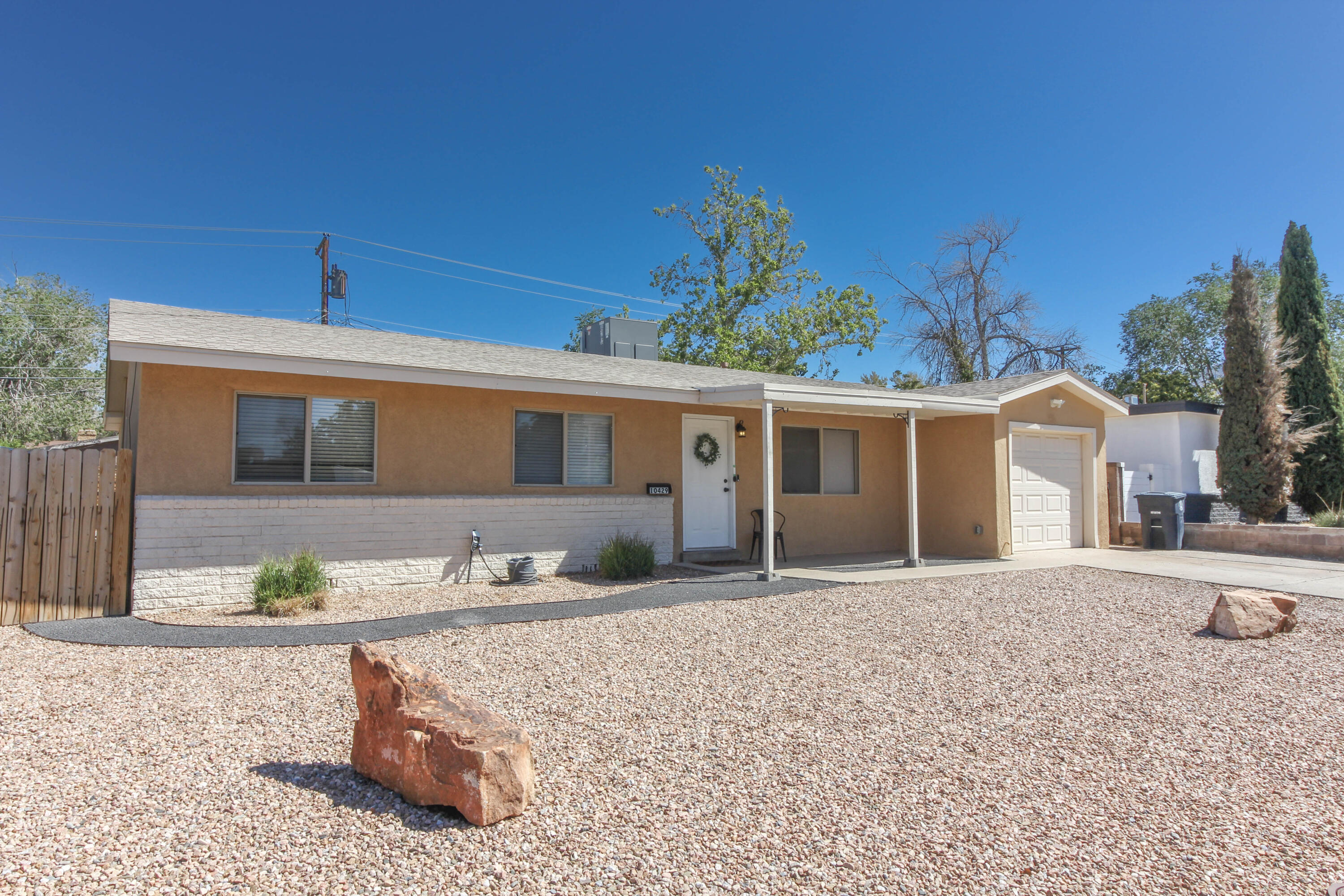 View Albuquerque, NM 87112 house