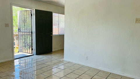 Photo of 8200 Copper Avenue NE #A, Albuquerque, NM 87108 (MLS # 1105007)