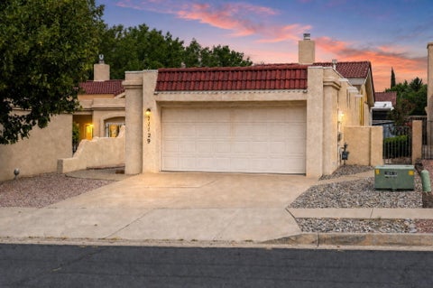 Photo of 11129 Academy Ridge Road NE, Albuquerque, NM 87111 (MLS # 1110650)