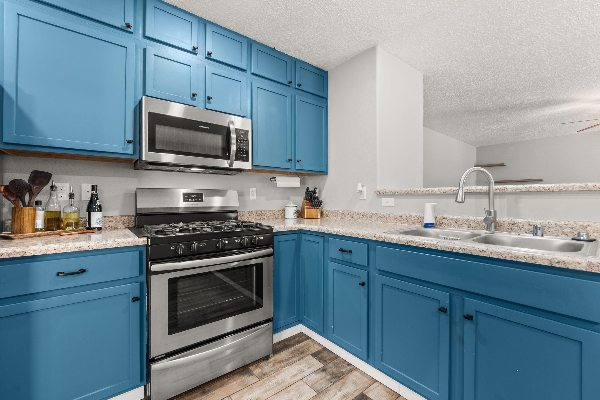 1227 Desert Paintbrush Loop, Rio Rancho, New Mexico image 16
