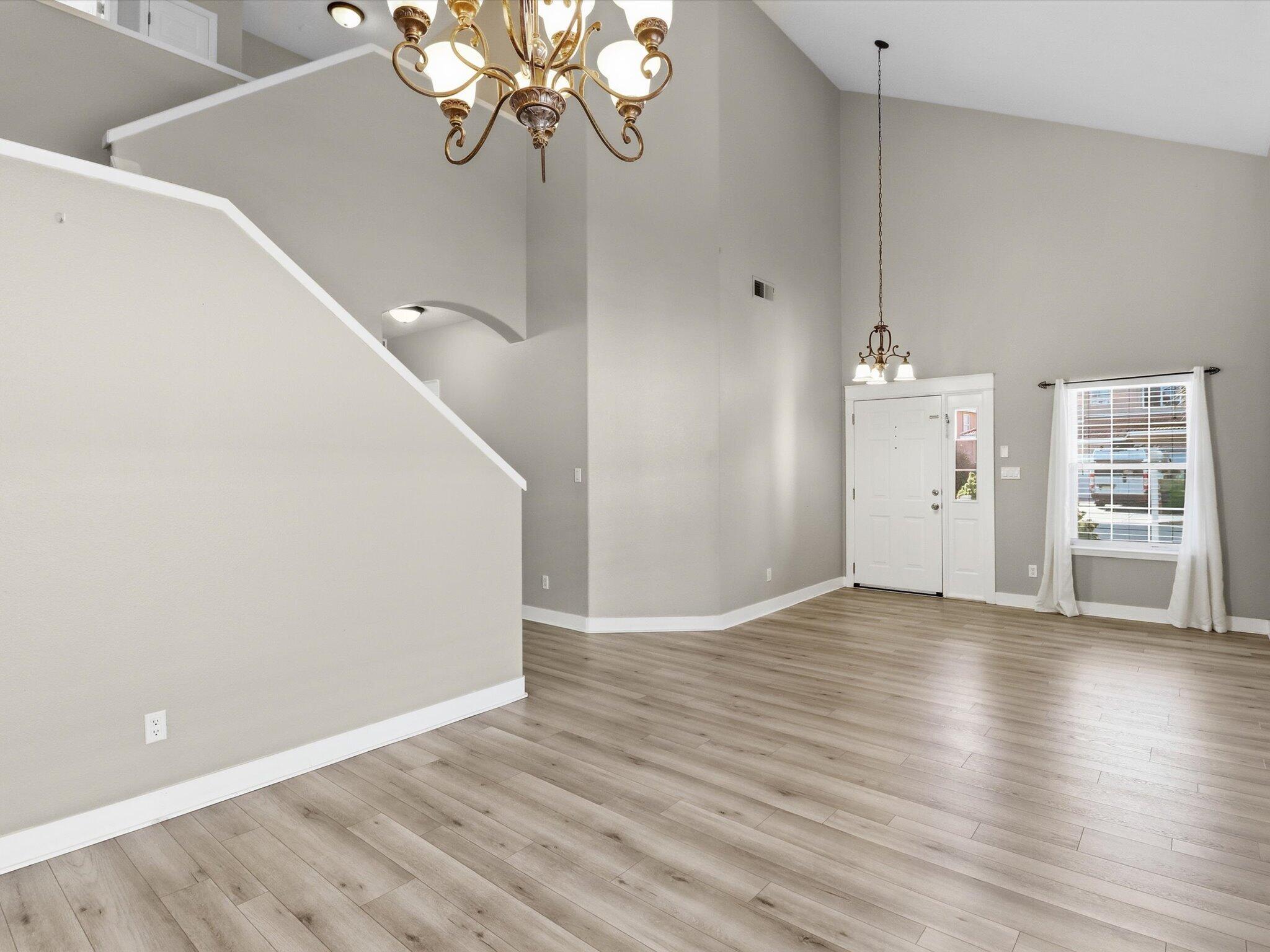 7627 Ramona Avenue NW