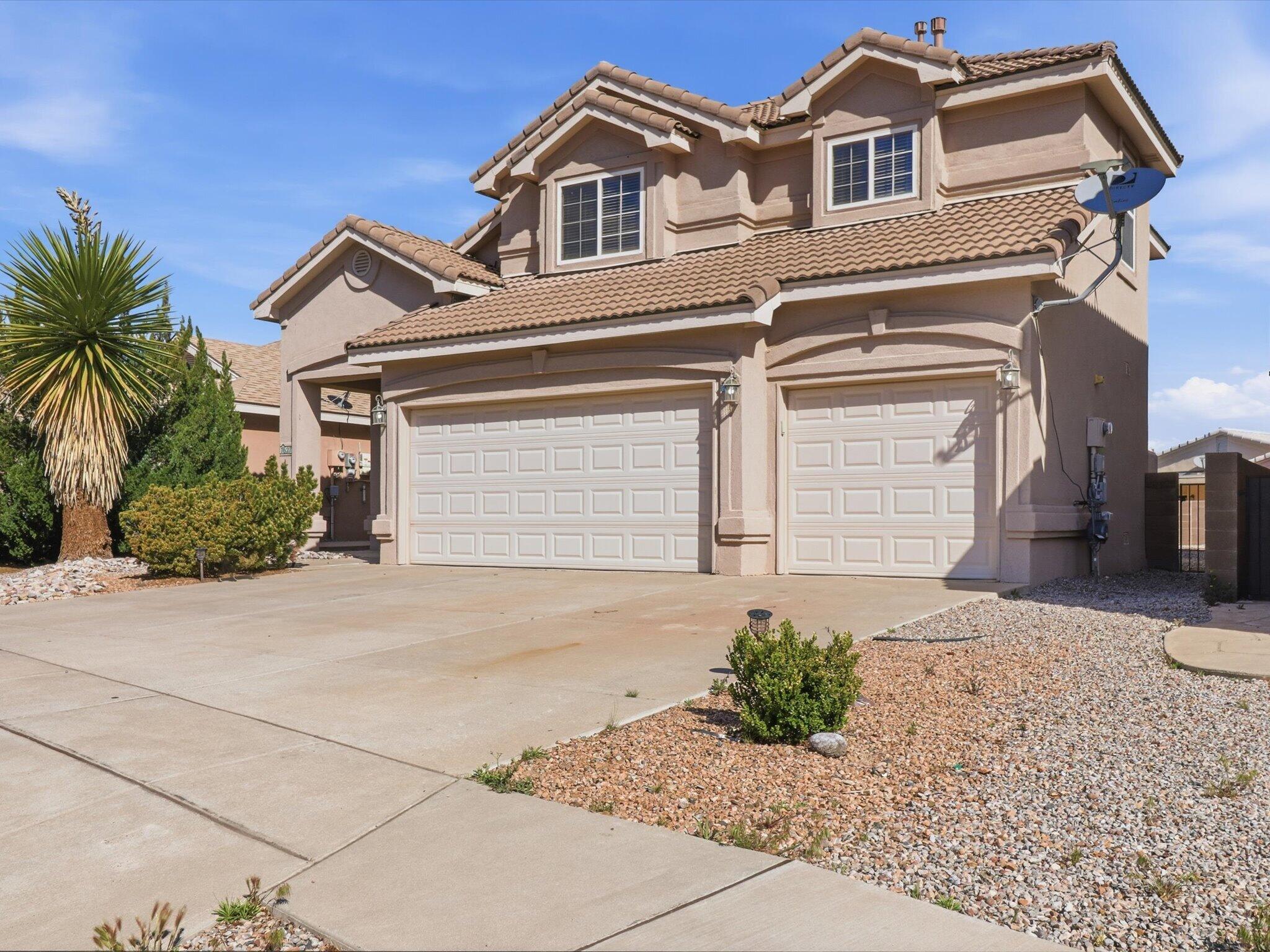 7627 Ramona Avenue NW