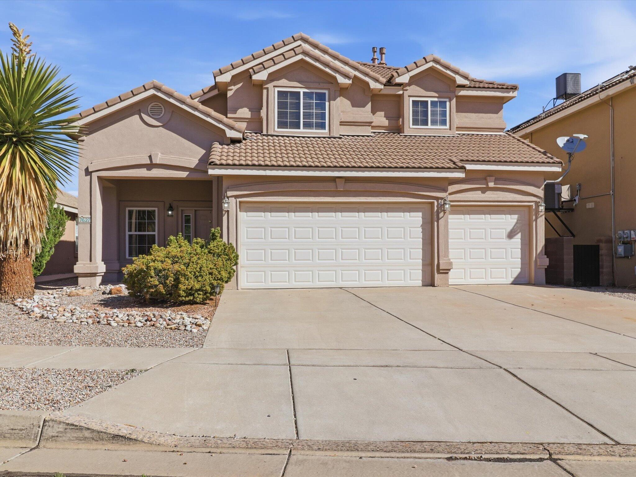 7627 Ramona Avenue NW