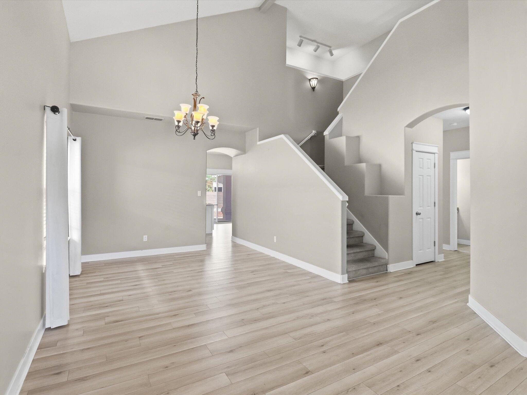 7627 Ramona Avenue NW