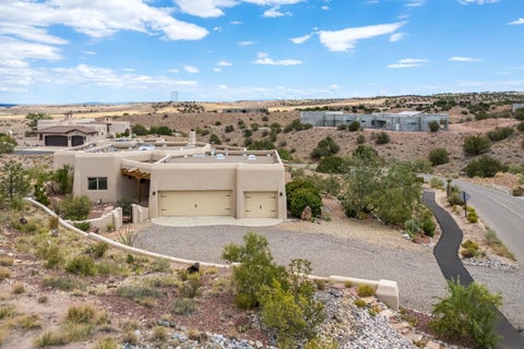 Homes For Sale - 32 Petroglyph Trail<br/> Placitas, NM 87043