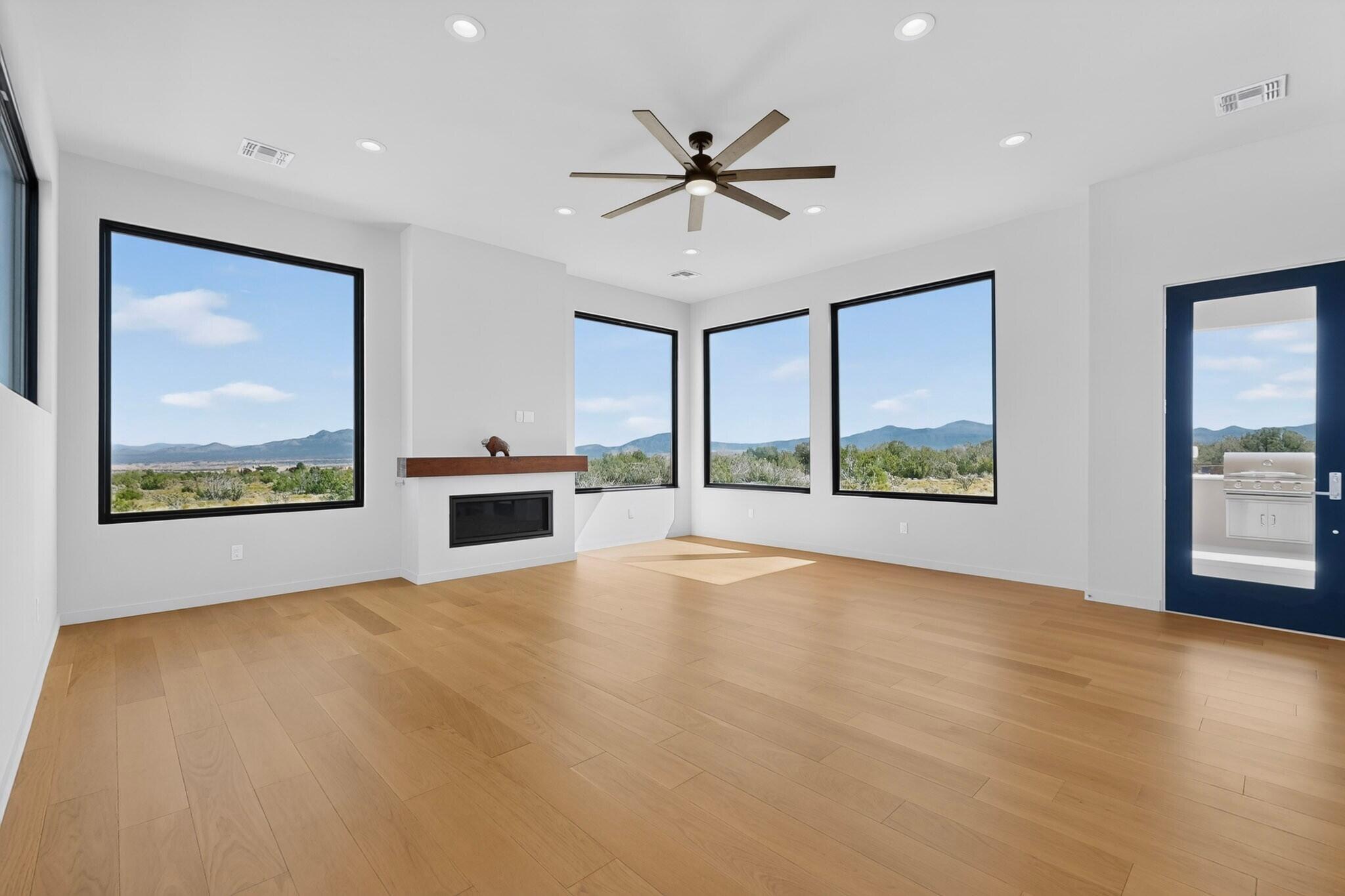 11 Vista La Madera