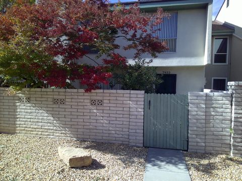 7453 Prairie Road NE Albuquerque NM 87109