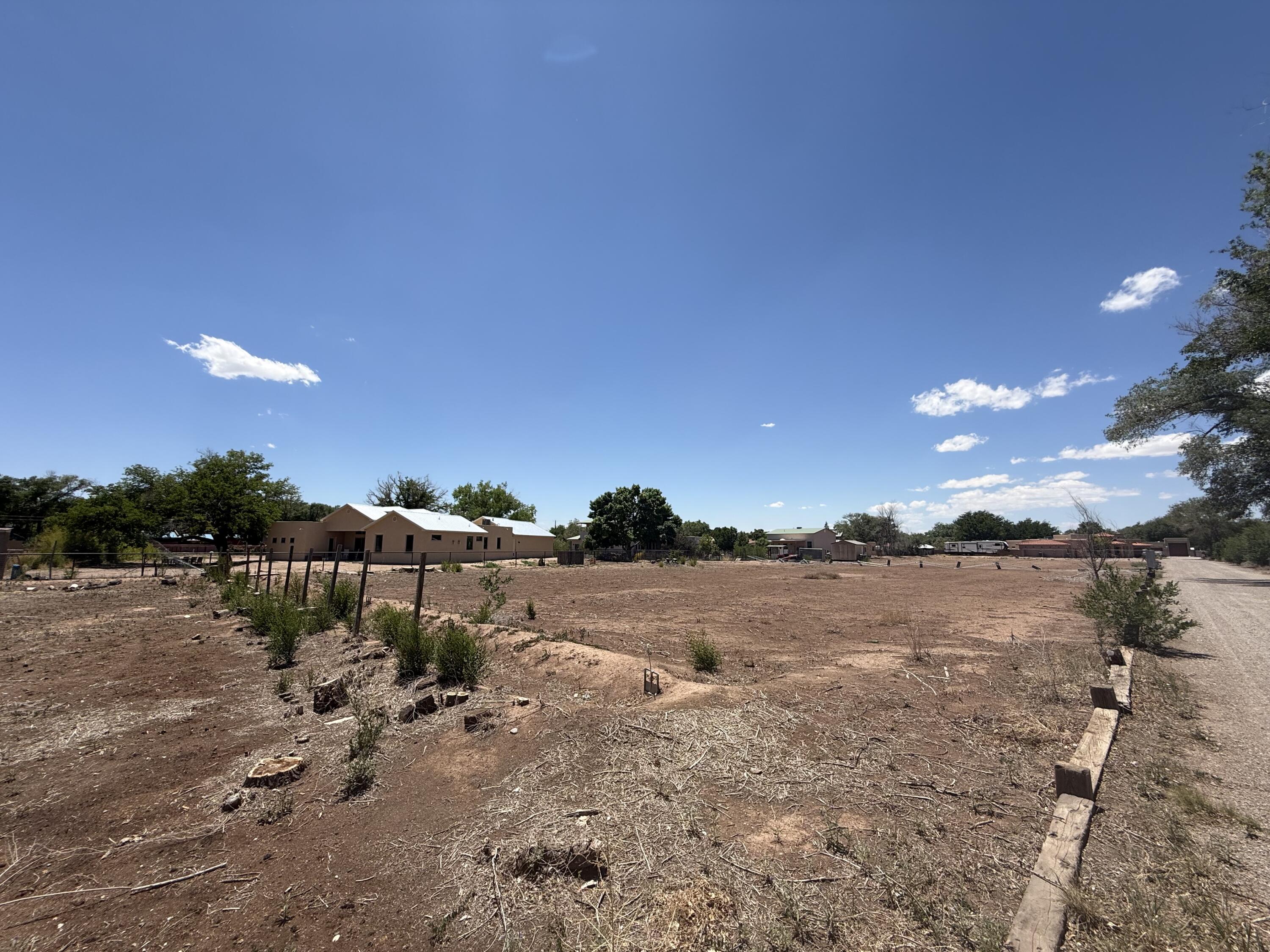 Colorado (lots C1 & C2) Court, Moriarty, New Mexico image 4