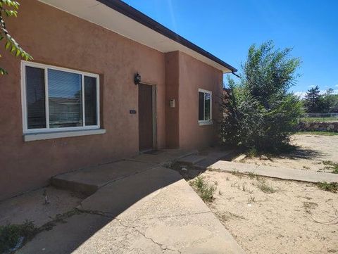 Photo of 1007 W Castillo Avenue, Belen, NM 87002 (MLS # 1095837)