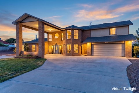 Photo of 1407 Valley View Drive SW, Los Lunas, NM 87031 (MLS # 1107433)