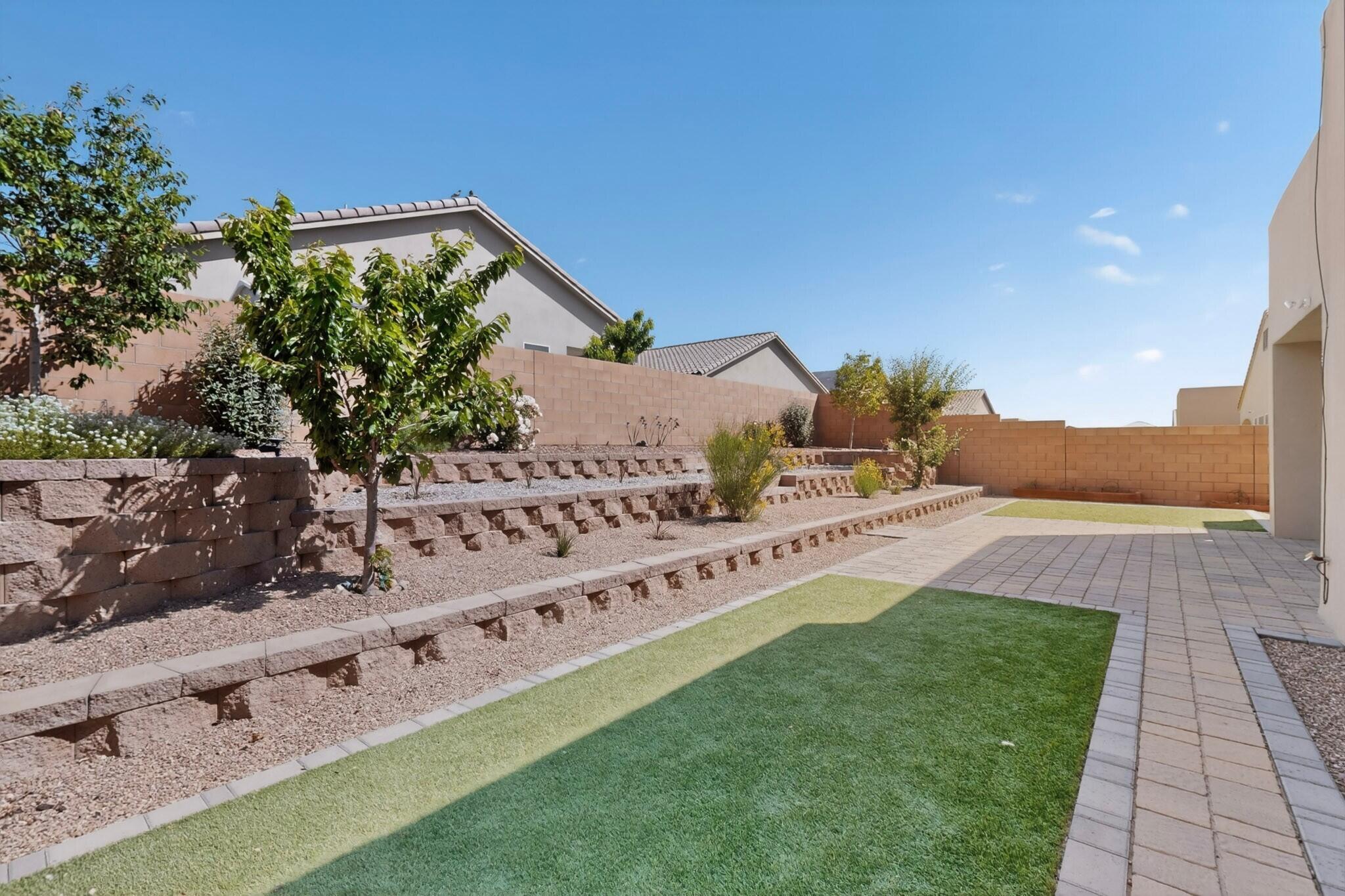 4408 Skyline Loop NE