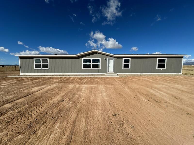 19 Desert Lily Road, Moriarty, New Mexico image 1