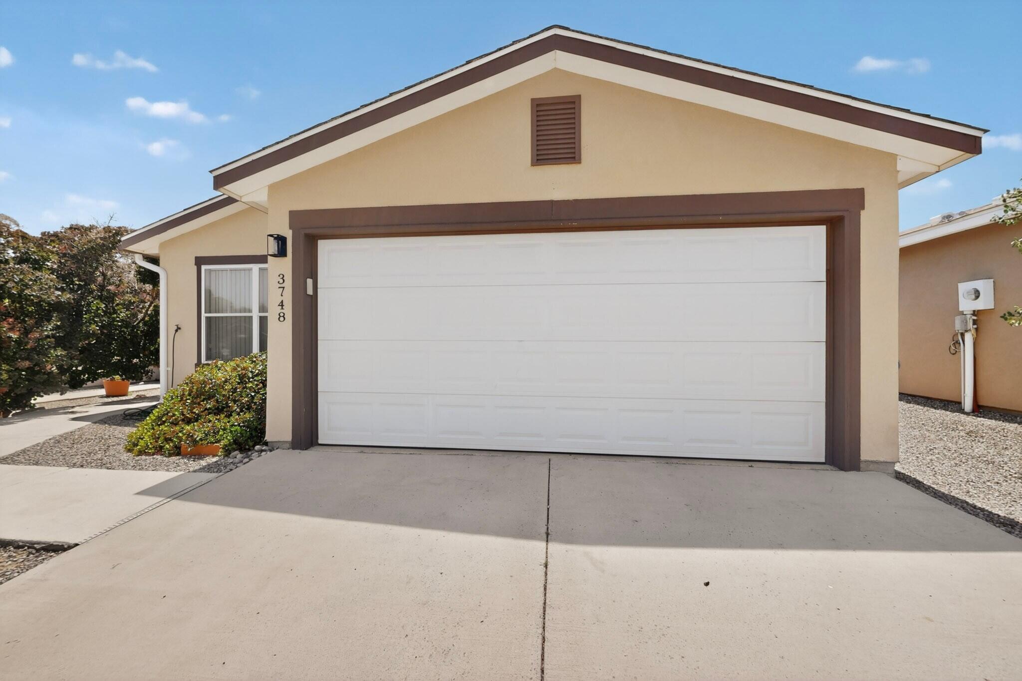 3748 Rancher Loop NE