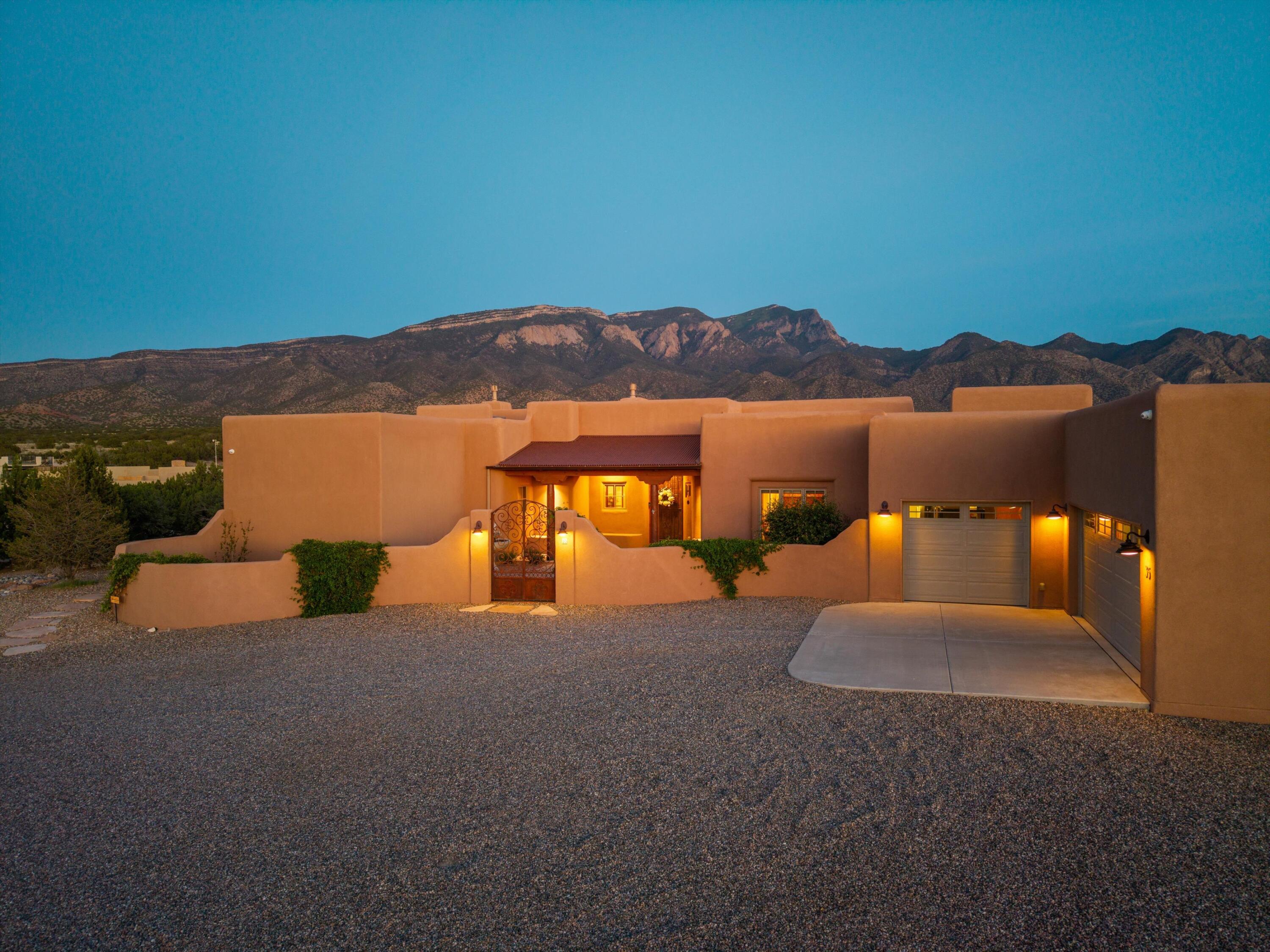 35 Apache Mesa Road