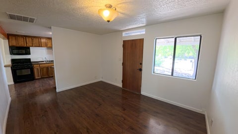 Homes For Rent - 4416 10th Street<br/> Bernalillo County, Albuquerque, NM 87107