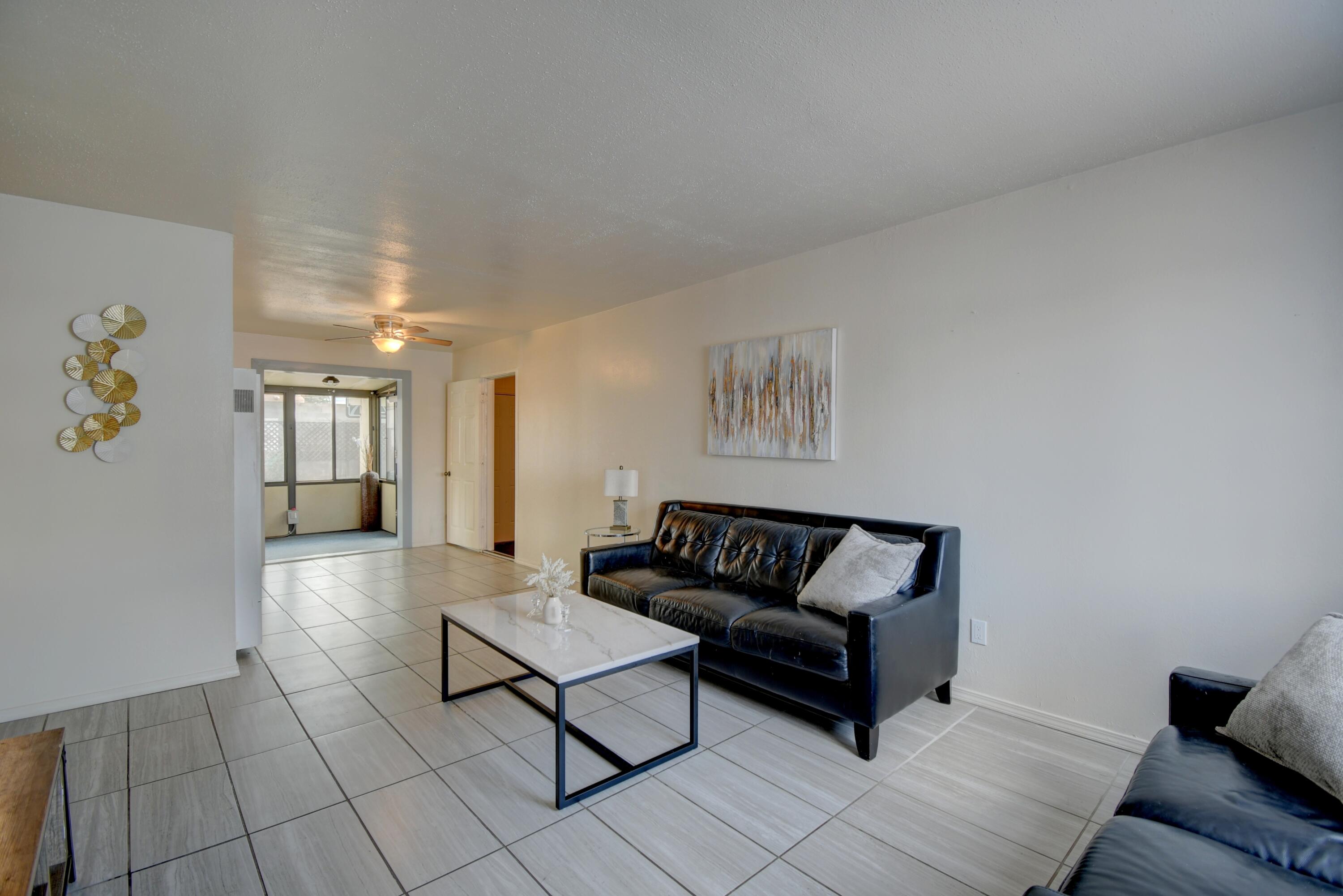 1026 TOMASITA Street NE
