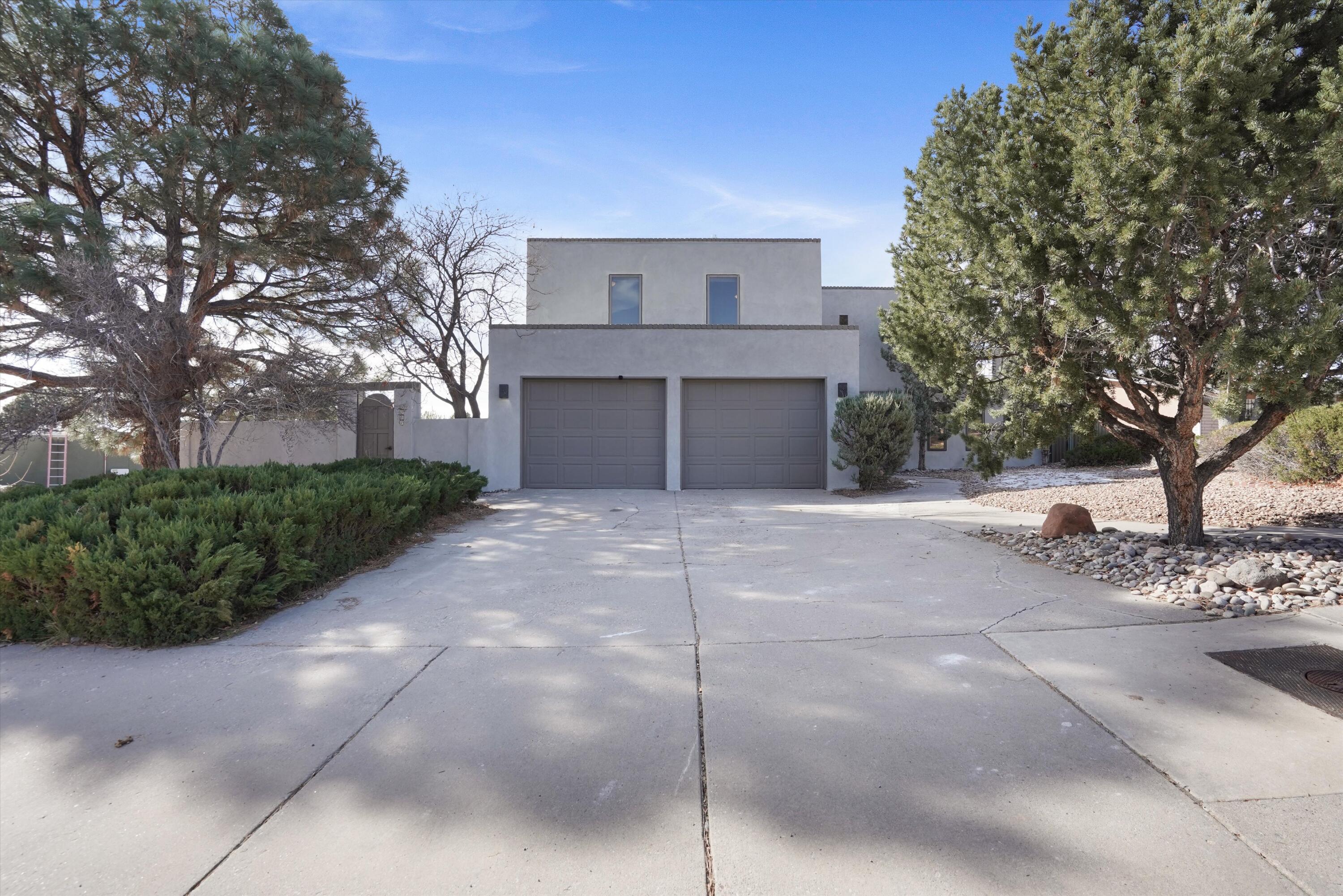 3901 Big Sky Drive NE