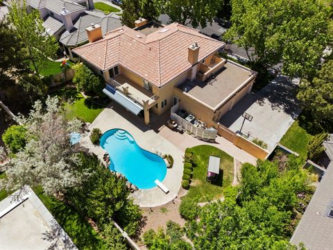Photo of 11109 Country Club Clb NE, Albuquerque, NM 87111 (MLS # 1102412)