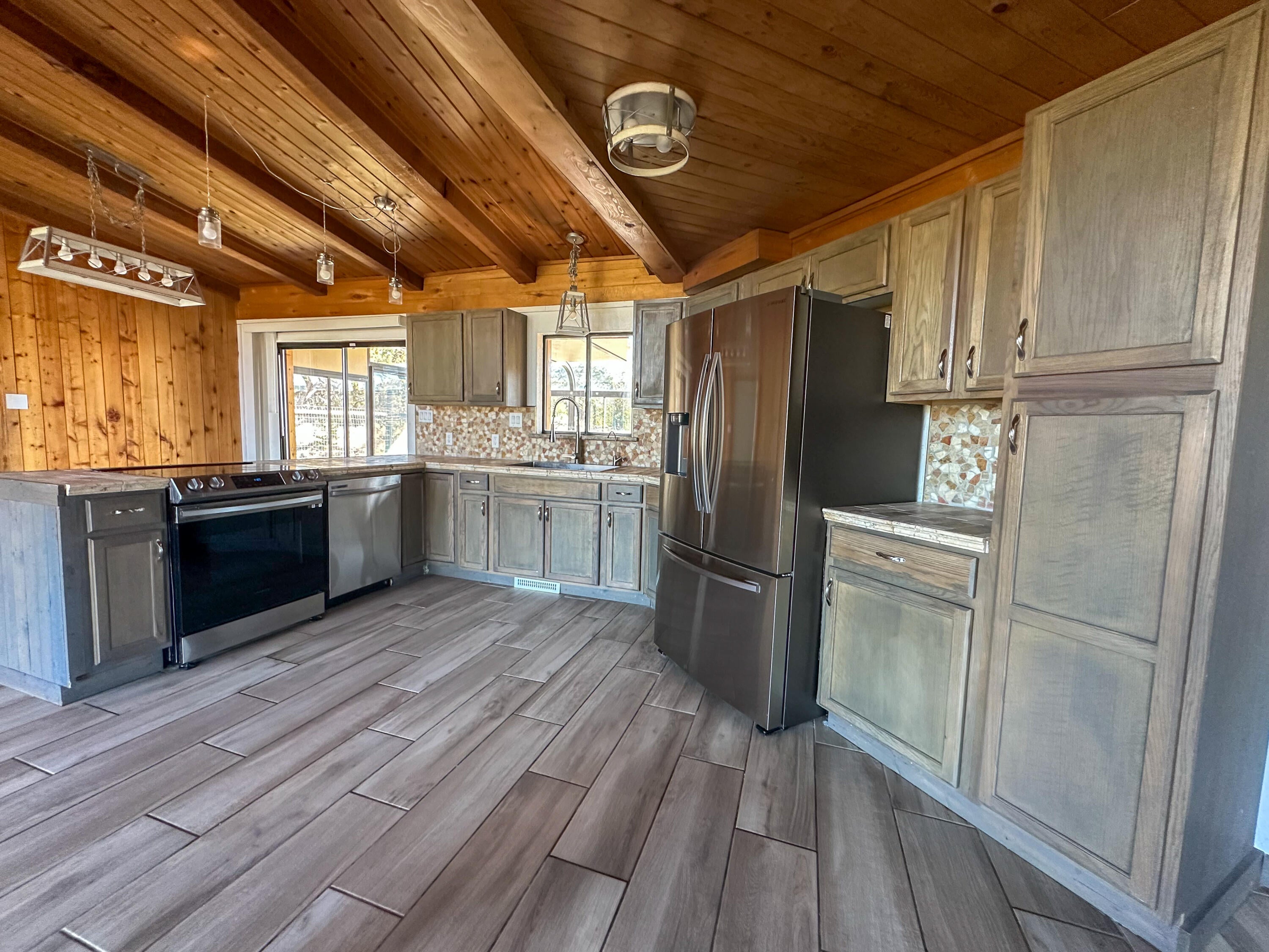35 Gallinger Lane