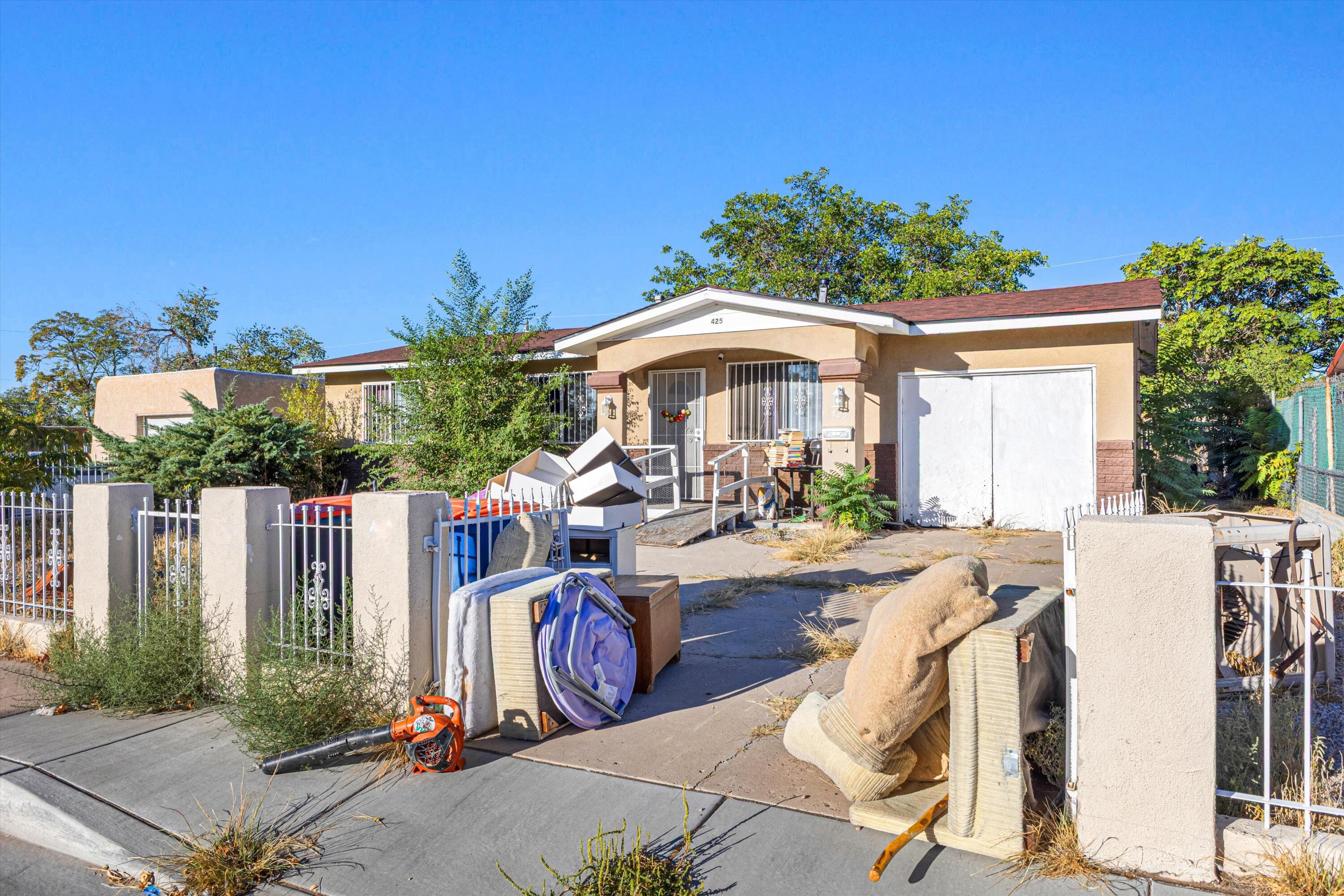 425 60th Street SW
