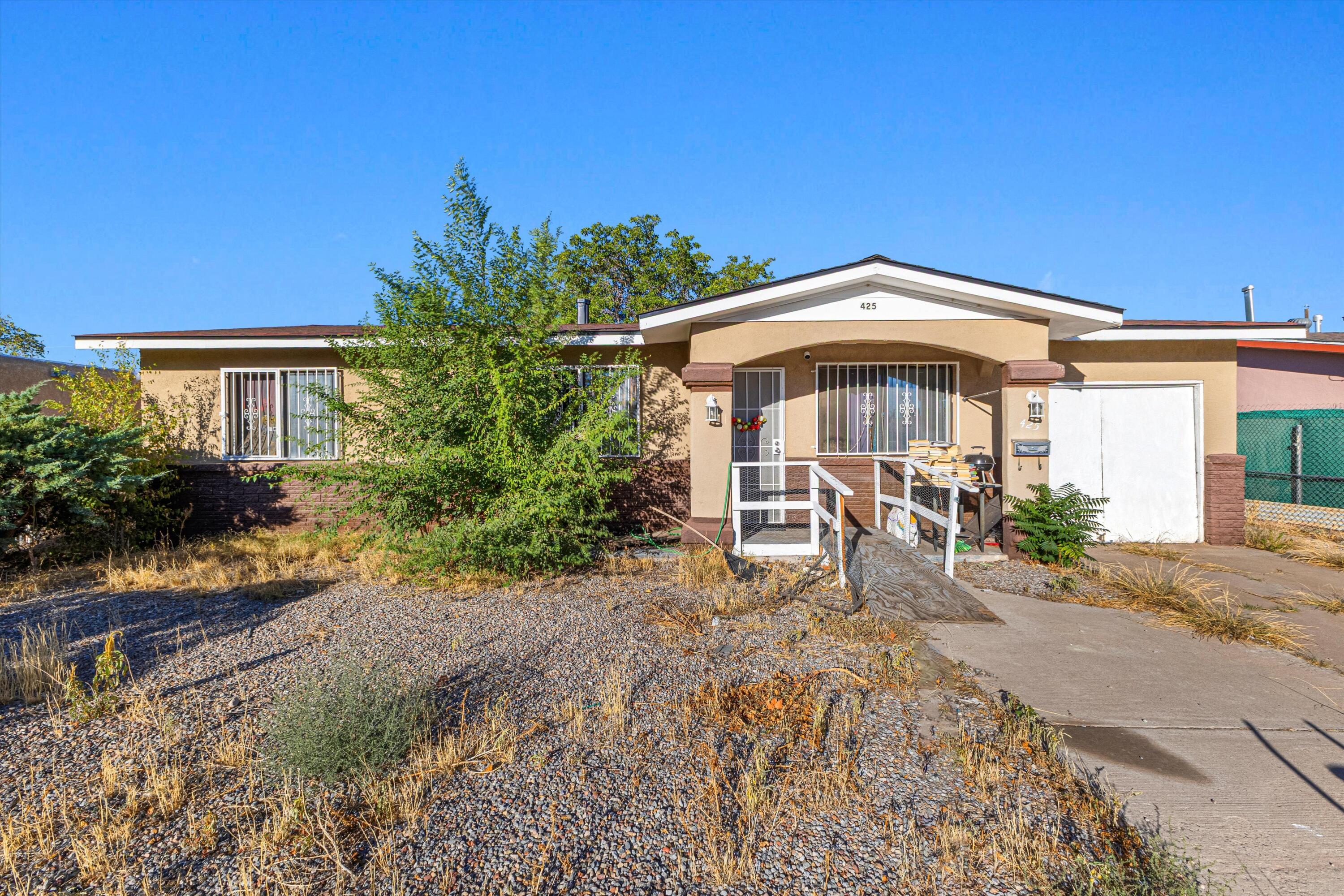 425 60th Street SW