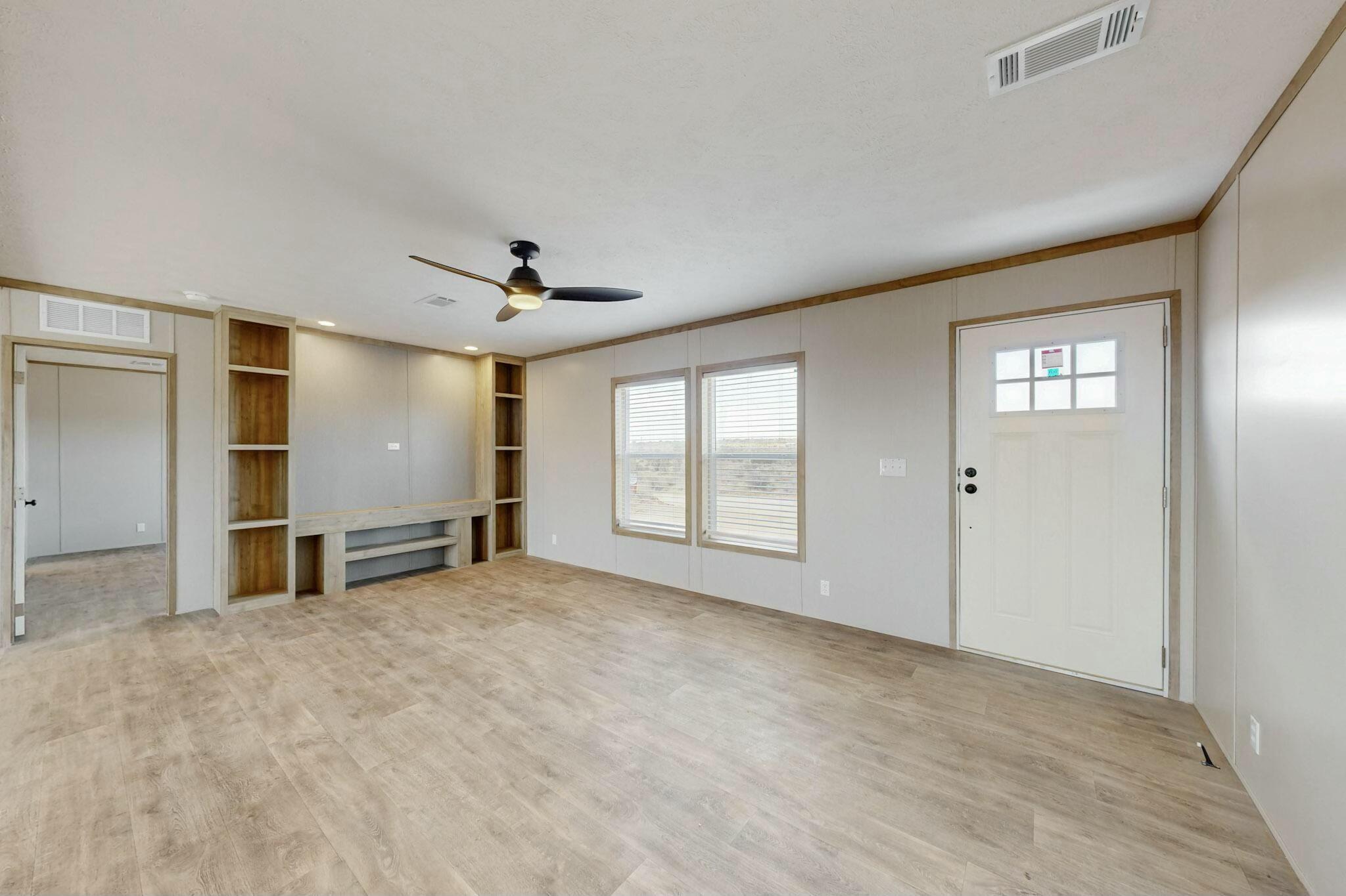 1304 19th Street, Rio Rancho, New Mexico image 2