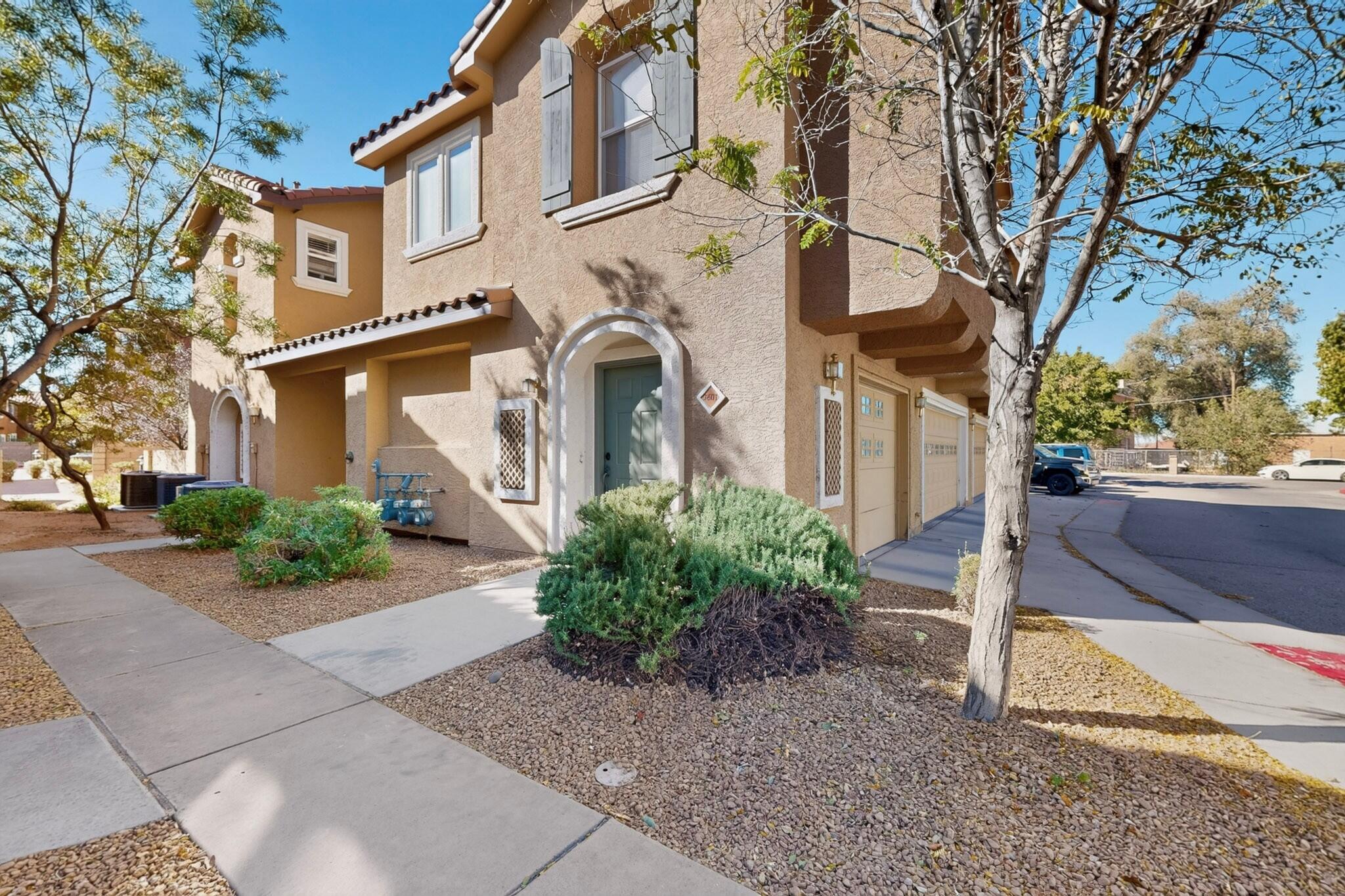 601 Menaul Boulevard NE UNIT 3601