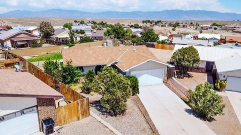4 ALDEA Place Los Lunas NM 87031